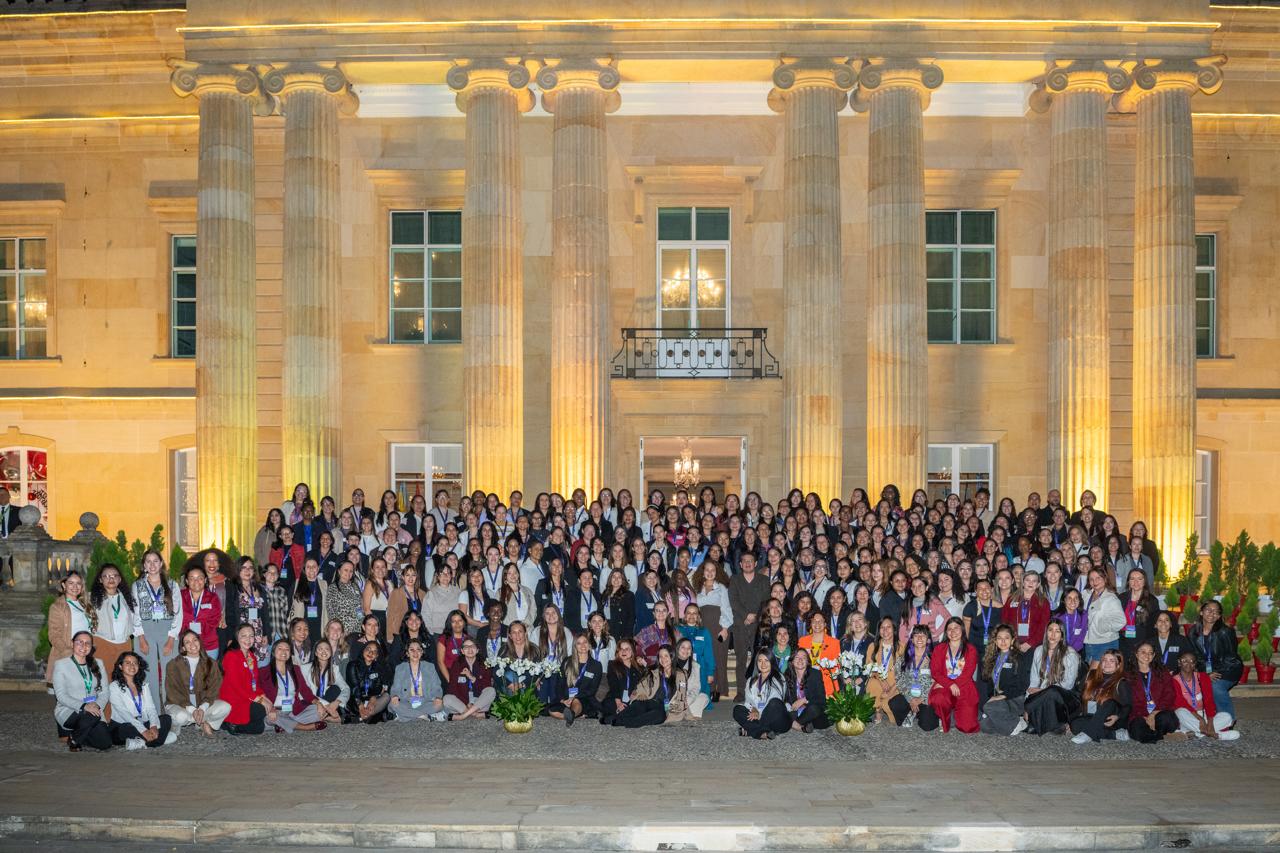 MUJERES.ORQUIDEAS. (2)