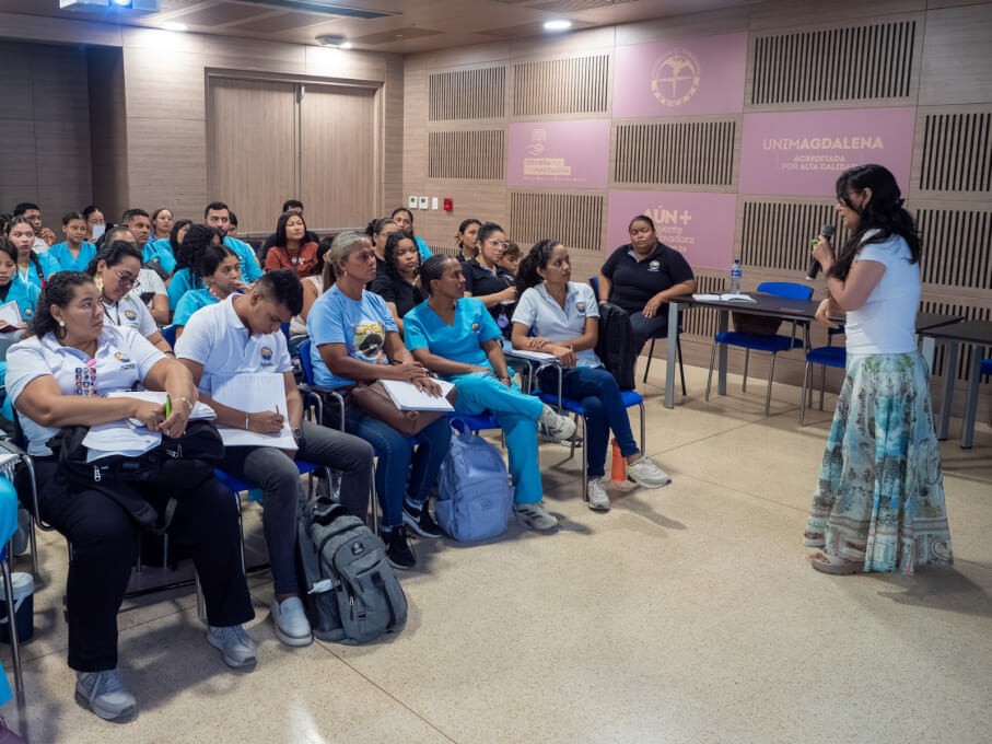 : Estudiantes de Licenciatura en Literatura y Lengua Castellana fortalecieron sus competencias investigativas y pedagógicas durante la Jornada Ágil Taller de Prácticas.