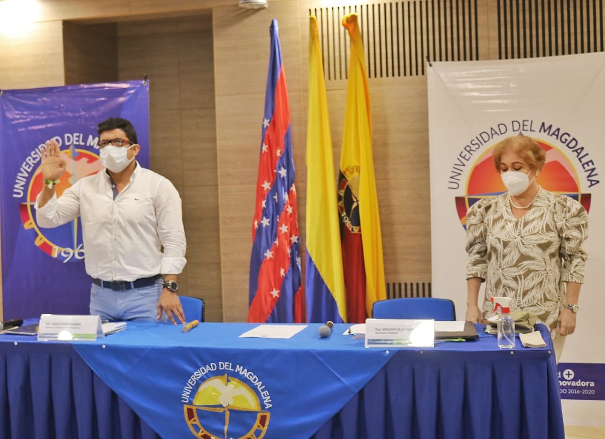 Pablo Vera Salazar, se posesionó como Rector 2020-2024 de UNIMAGDALENA