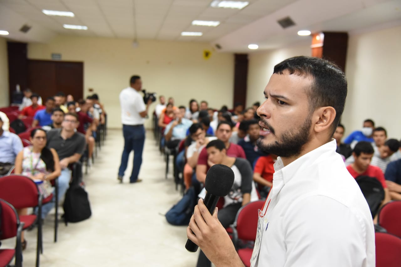 Tecnología e innovación, retos para los nuevos ingenieros de sistemas de UNIMAGDALENA