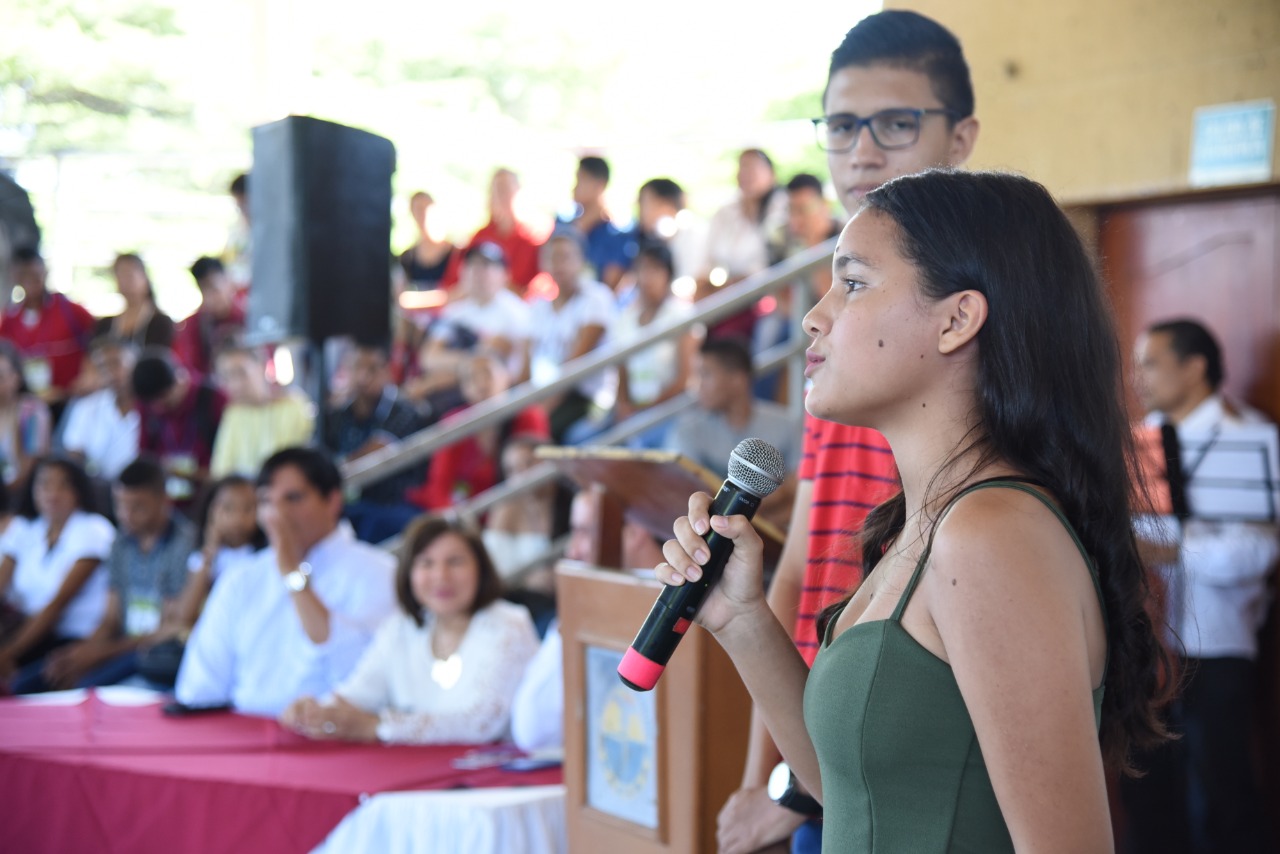 Con la asistencia de 263 jóvenes acompañados de sus familiares