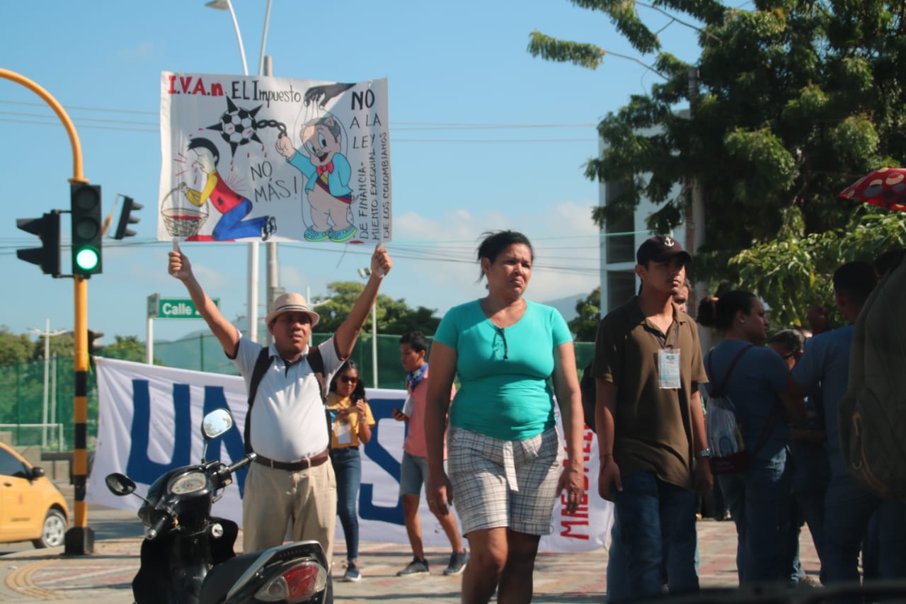 UNIMAGDALENA participó en movilización nacional en defensa de la educación superior pública