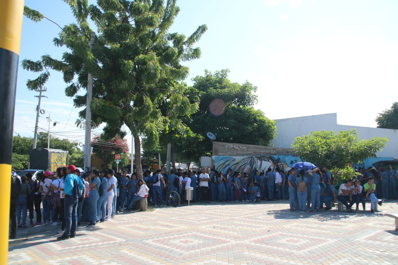 UNIMAGDALENA participó en movilización nacional en defensa de la educación superior pública