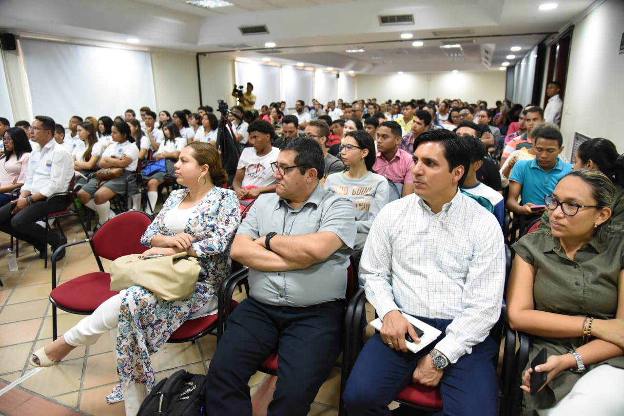 UNIMAGDALENA realizó la Primera Sesión en el 2019 de la Cátedra de la Academia Colombiana de Ciencias Exactas, Físicas y Naturales