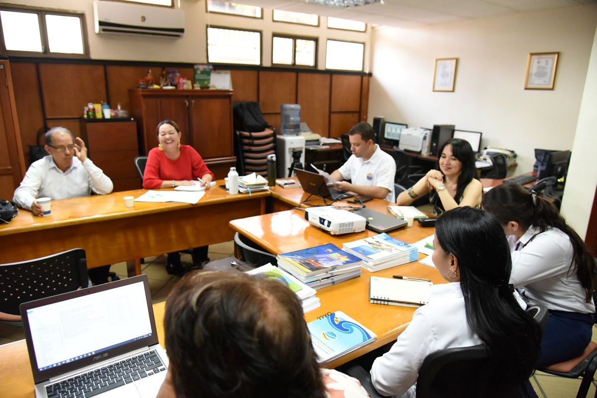 UNIMAGDALENA recibe auditoria para renovación de certificados de calidad