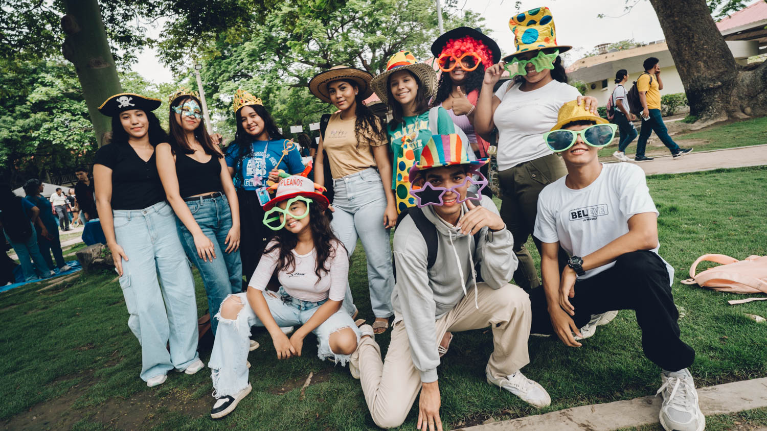 Las actividades motivaron la integración estudiantil en un ambiente de alegría y sano esparcimiento.