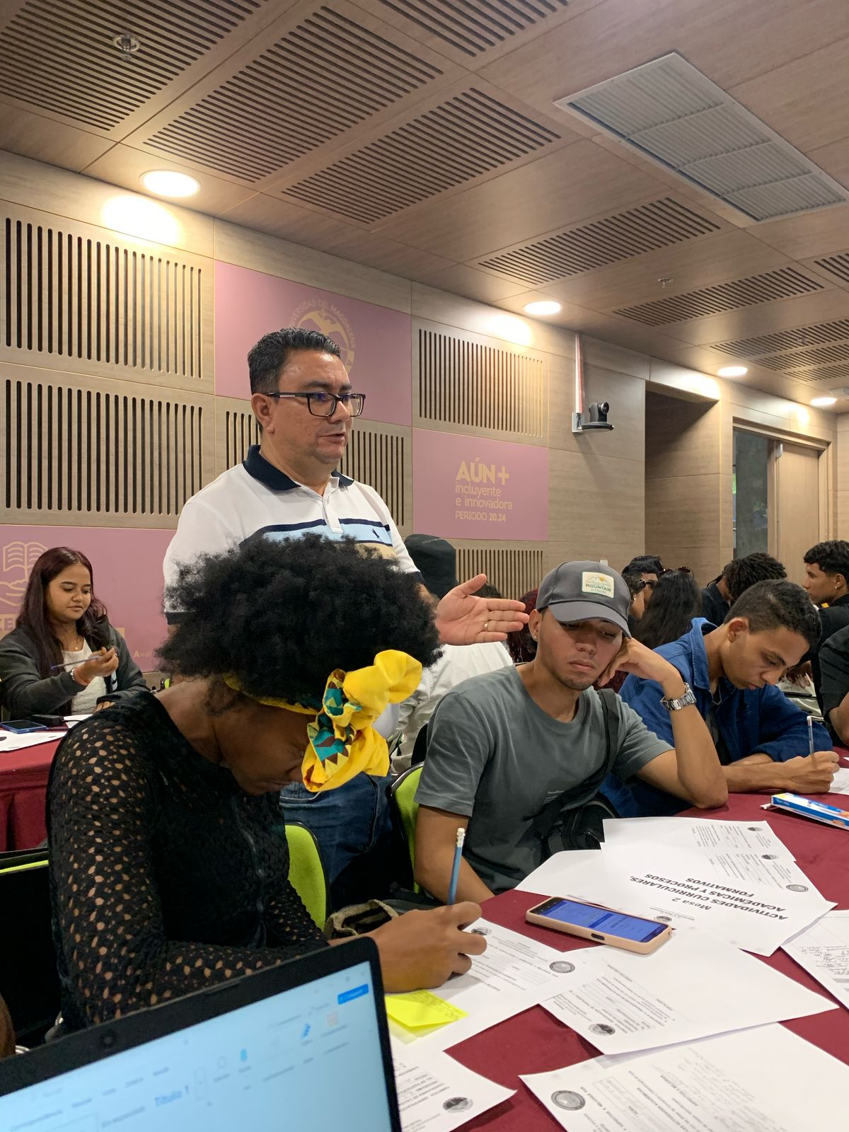 Fortalecimiento académico y participación estudiantil