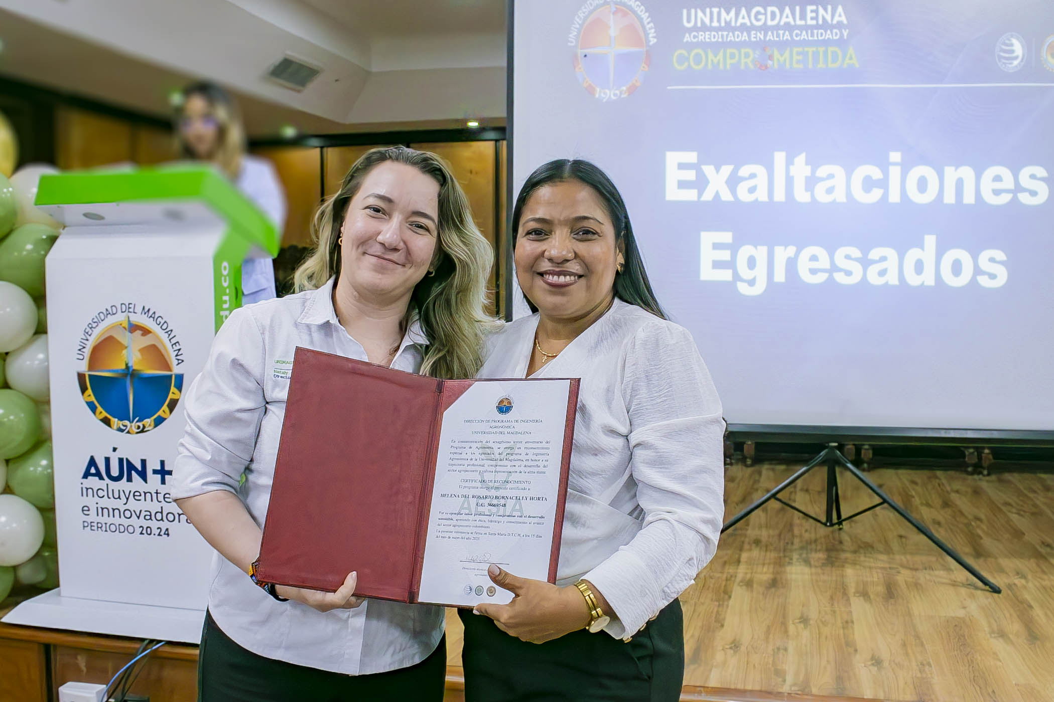 Exaltación a egresados