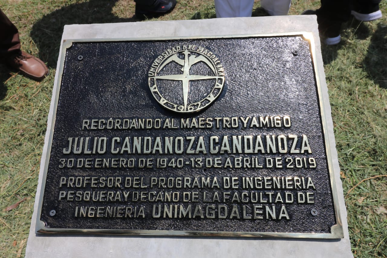 UNIMAGDALENA rindió homenaje póstumo al ingeniero Julio Candanoza, docente y decano de la Facultad de Ingeniería