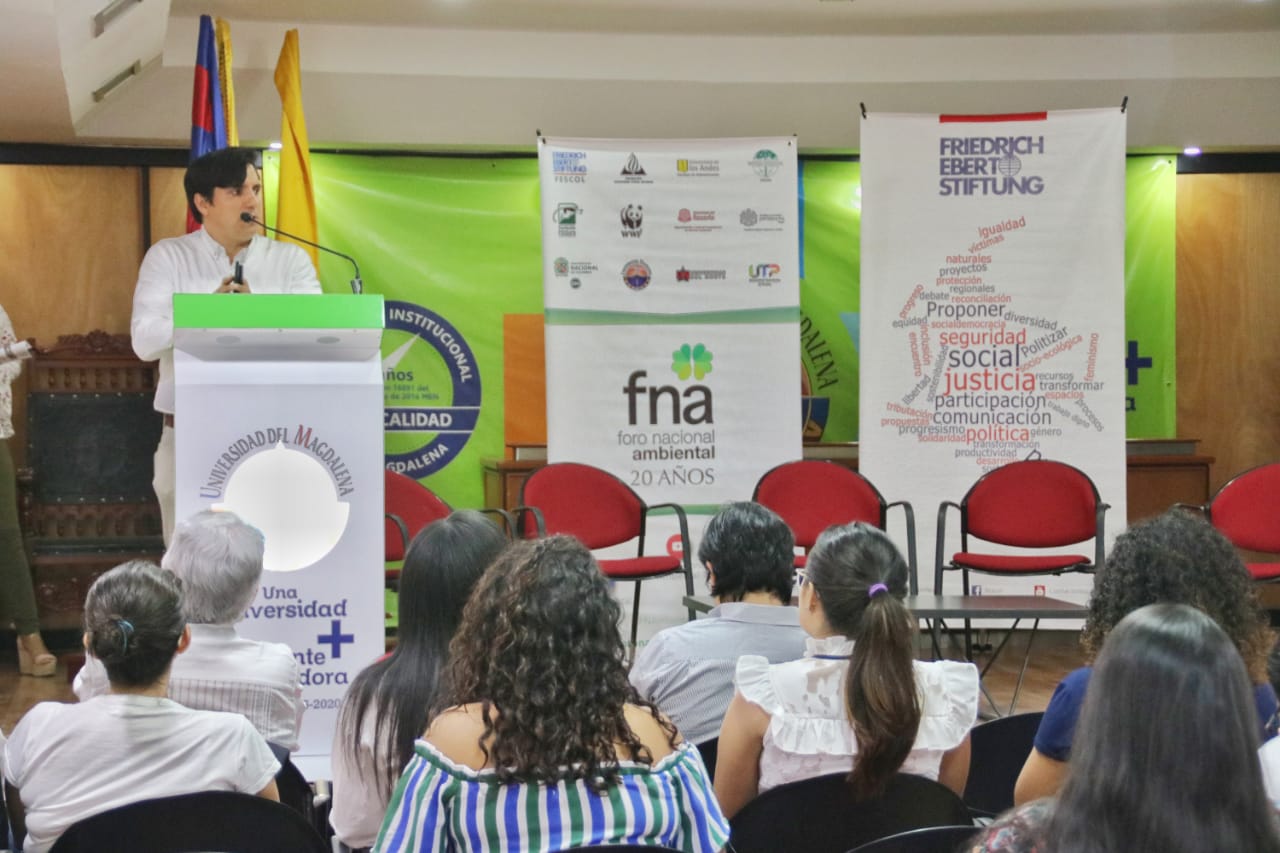 Retos en economía, medio ambiente y vivienda de Santa Marta fueron analizados en UNIMAGDALENA