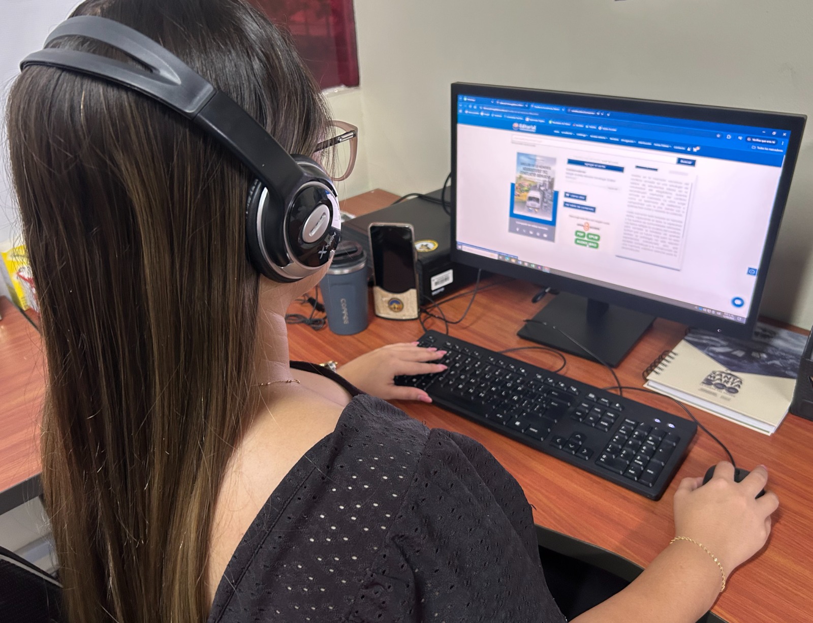 Entre los grandes aportes de esta innovación editorial, se resalta que los audiolibros permiten a las personas con discapacidad visual acceder a conte