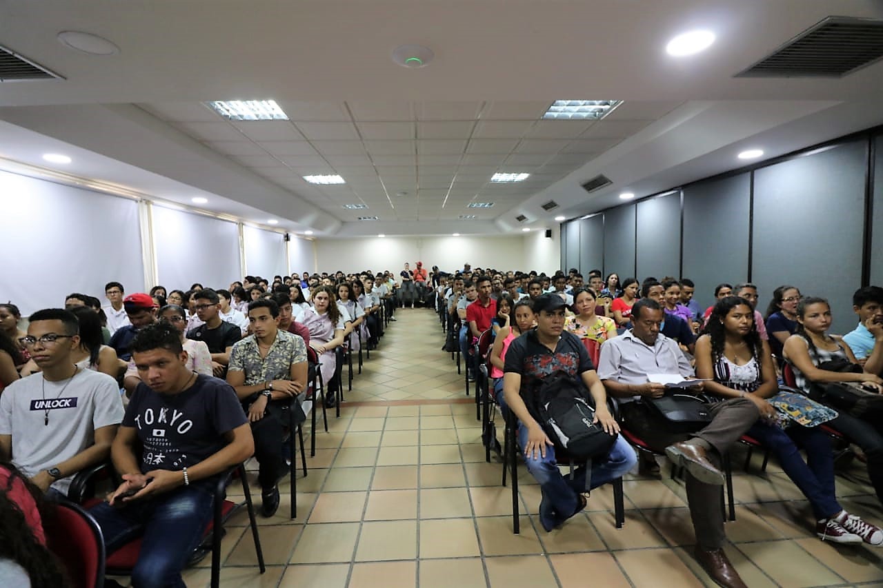 UNIMAGDALENA abrió espacio para contribuir al desarrollo y fortalecimiento matemático