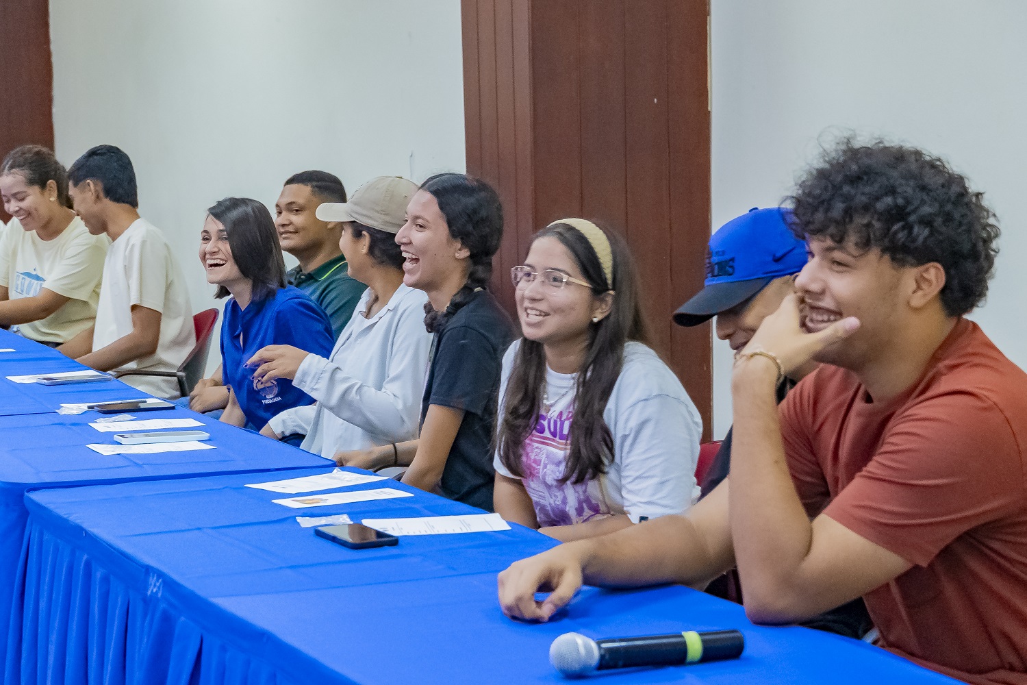 LANZAMIENTO.RED.LÍDER.5