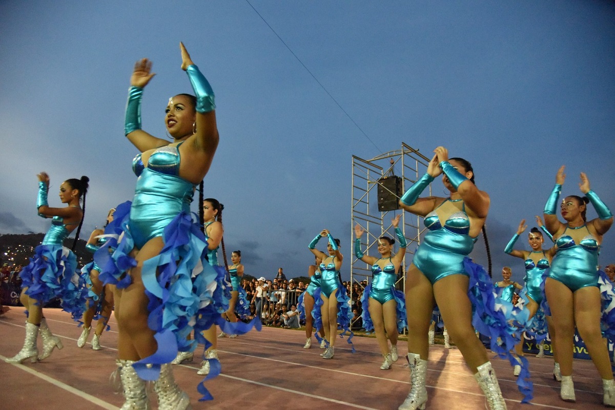 UNIMAGDALENA exaltó los ritmos del Caribe Colombiano a través del Concurso de Comparsas