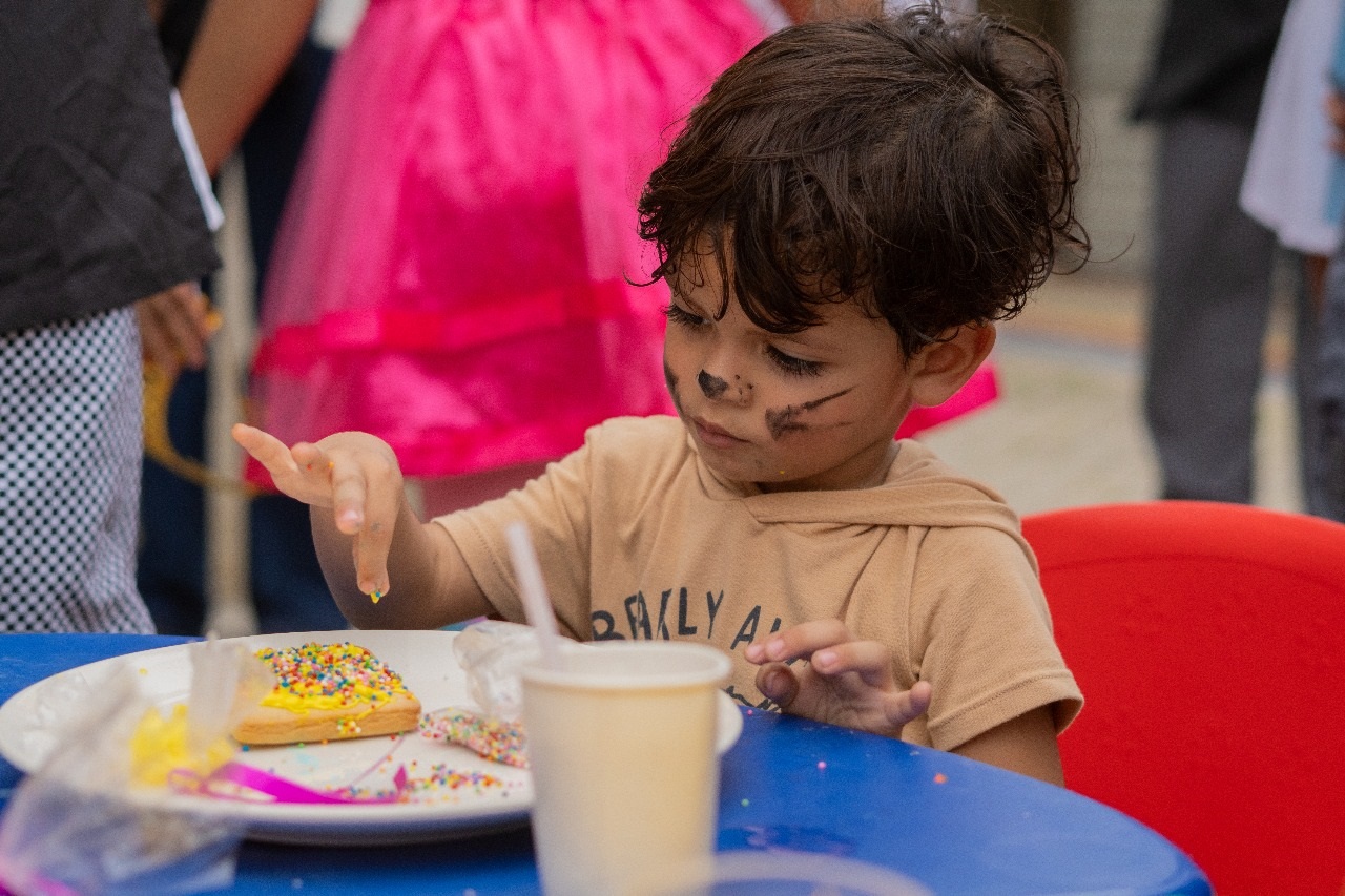 El Programa Técnico Laboral en Cocina Tradicional Colombiana del CREO deleitó a los más pequeños con sabores, colores y aromas.