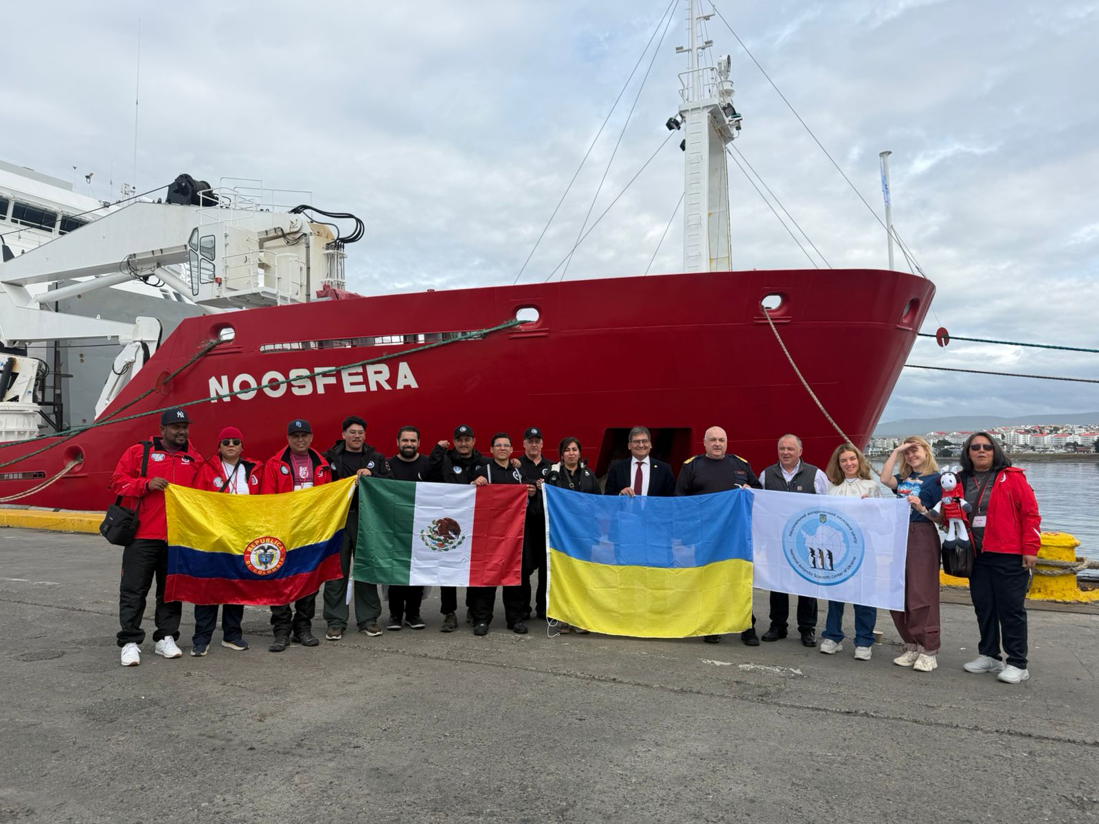 La travesía forma parte de la XII Expedición Antártica Colombiana, en cooperación internacional con el Instituto Politécnico Nacional de Mexico y cien