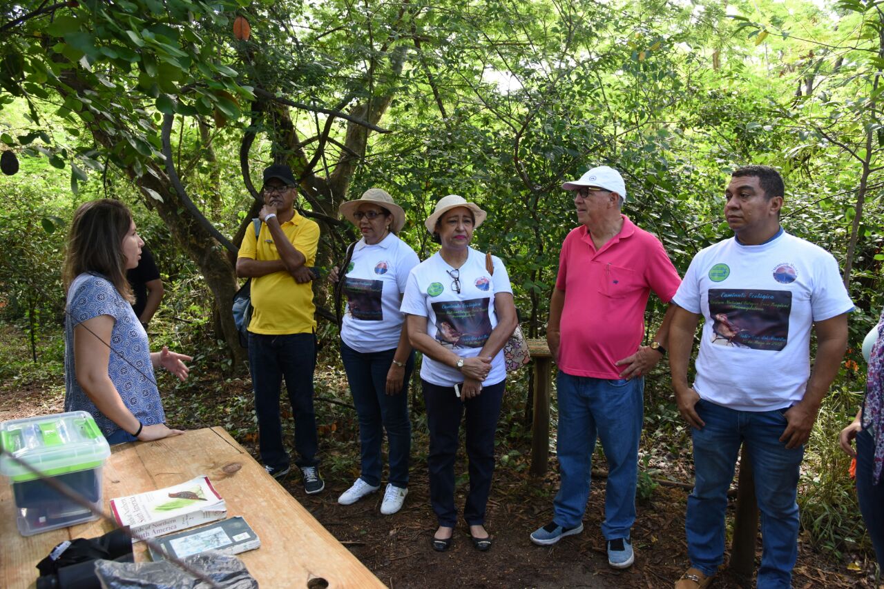 La celebración organizada a través de la Rectoría y la Vicerrectoría Académica, inició con una Caminata Ecológica en la Reserva Natural del Bosque Seco Tropical de la Universidad,