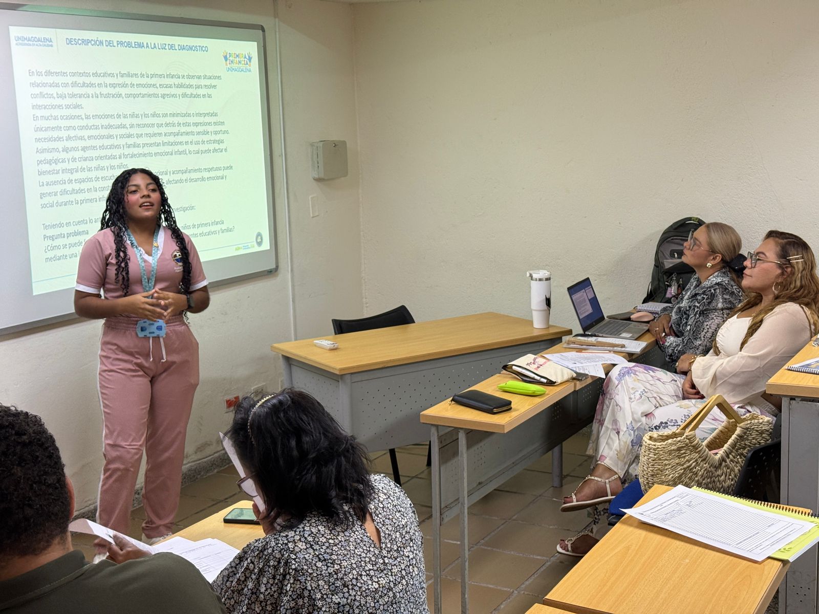 Presentación de proyectos de intervención social desarrollados en diferentes instituciones educativas del departamento.