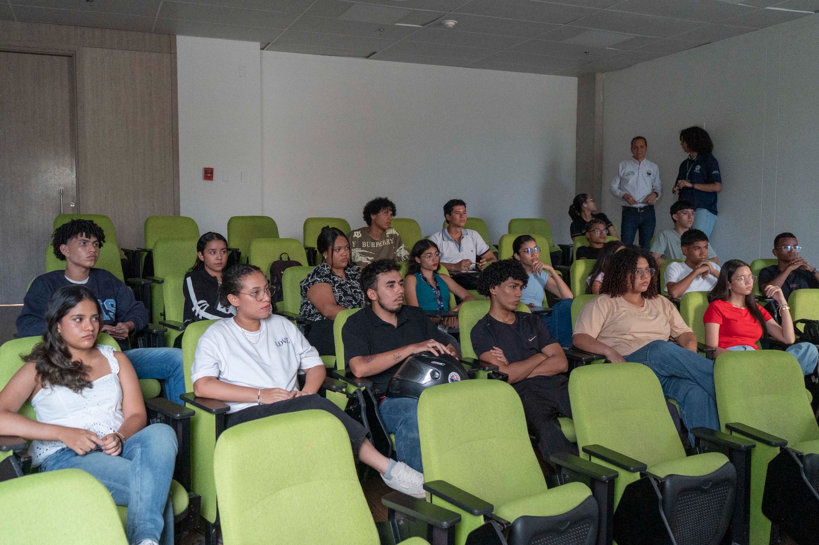 Asamblea General de Estudiantes - Participación estudiantil y administrativa.