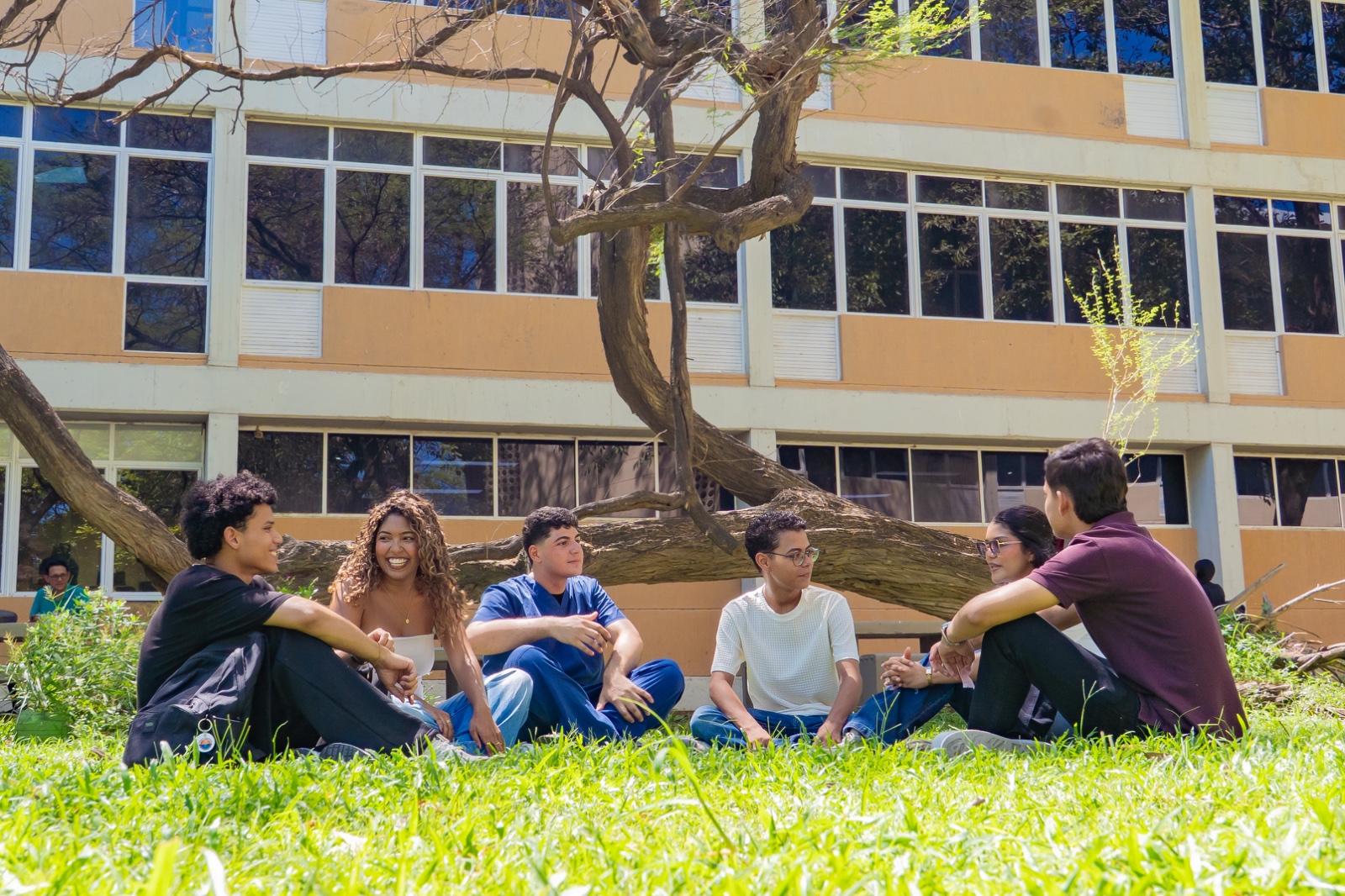 La Institución abre su oferta académica con 35 Programas y nuevas herramientas digitales para facilitar el proceso de inscripción  de los futuros univ