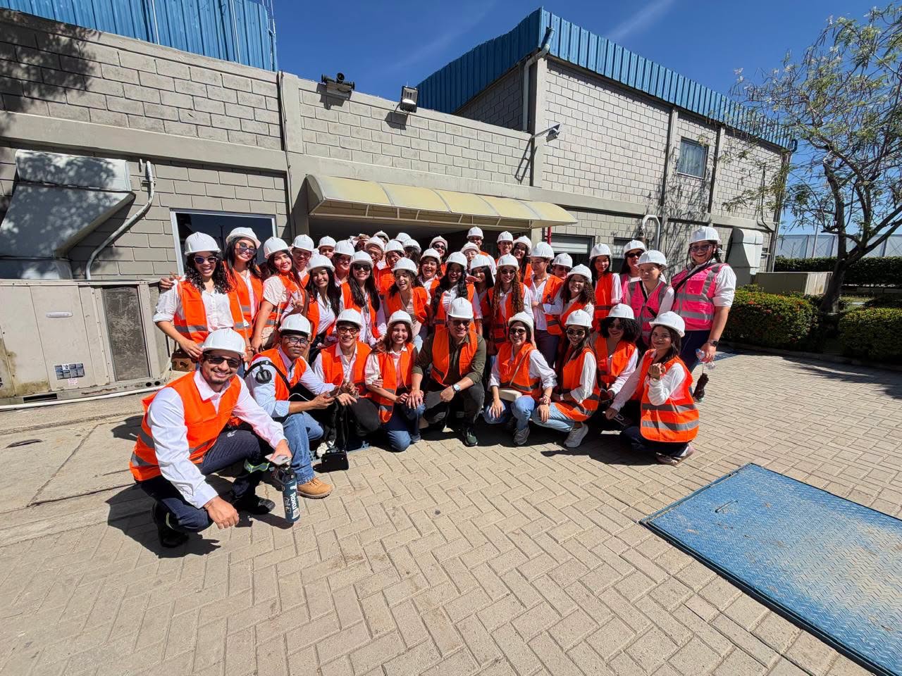Visita académica a Puerto Bahía, Dirección Seccional de Aduanas (DIAN) y Puerto Compas  de Cartagena, Bolívar