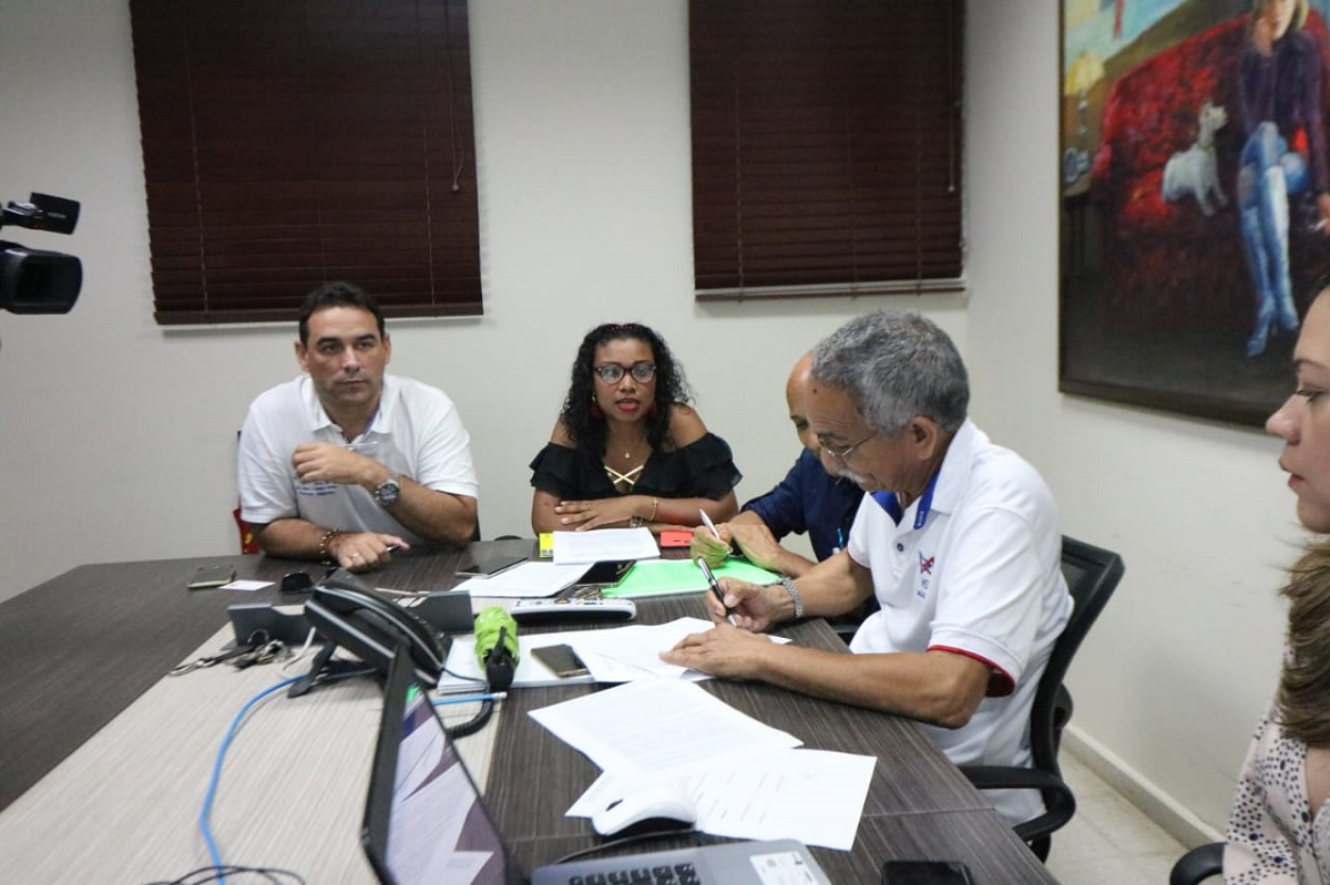 UNIMAGDALENA y organizaciones sindicales, establecen acuerdos para el bienestar de sus empleados públicos