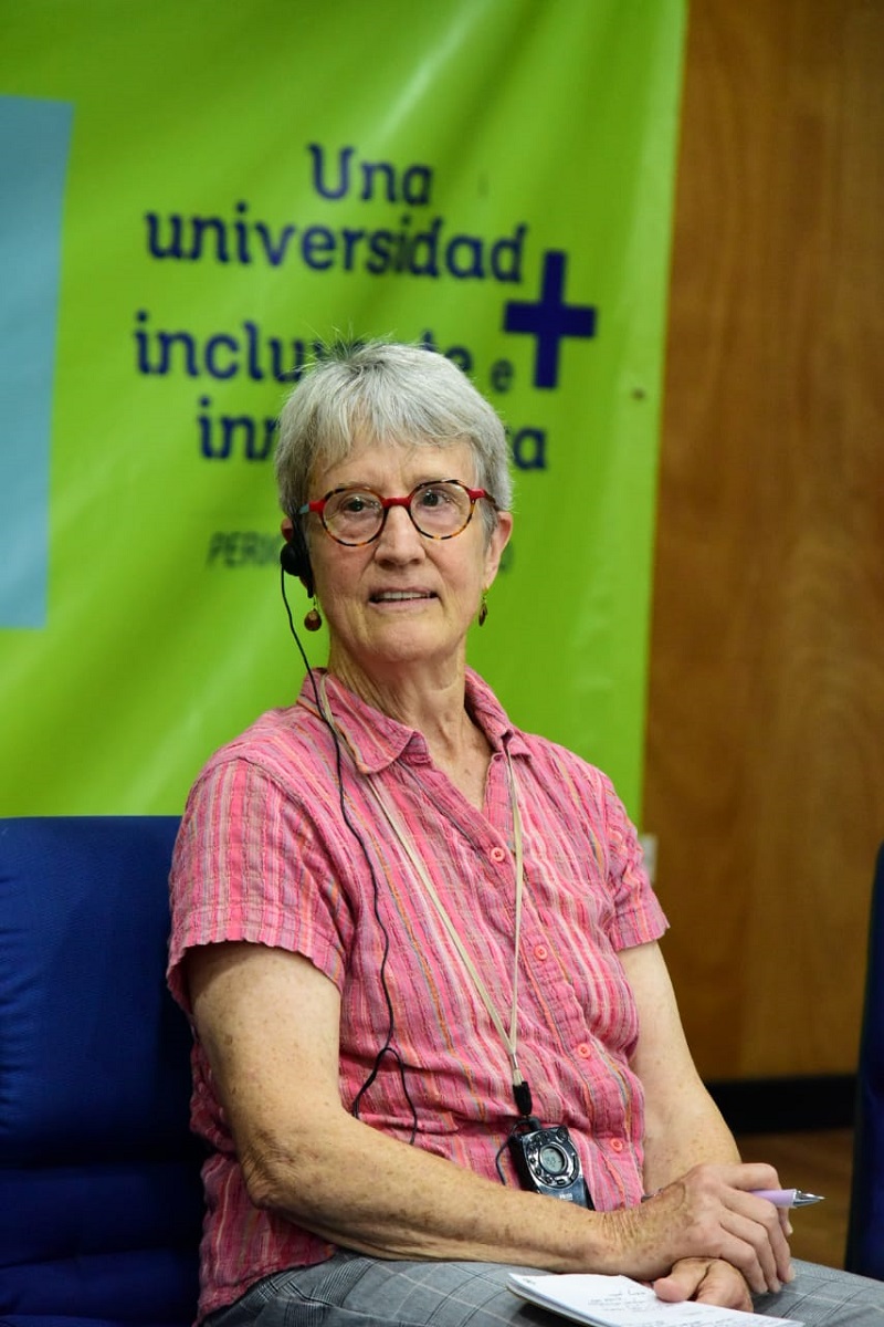 Encuentro con Donna Haraway en UNIMADALENA: un espacio de reflexión para relacionarnos con nuestro entorno