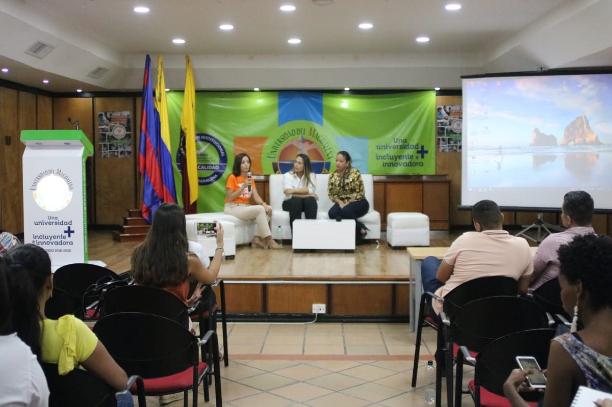 UNIMAGDALENA conmemoró el Día Internacional de la No Violencia Contra la Mujer