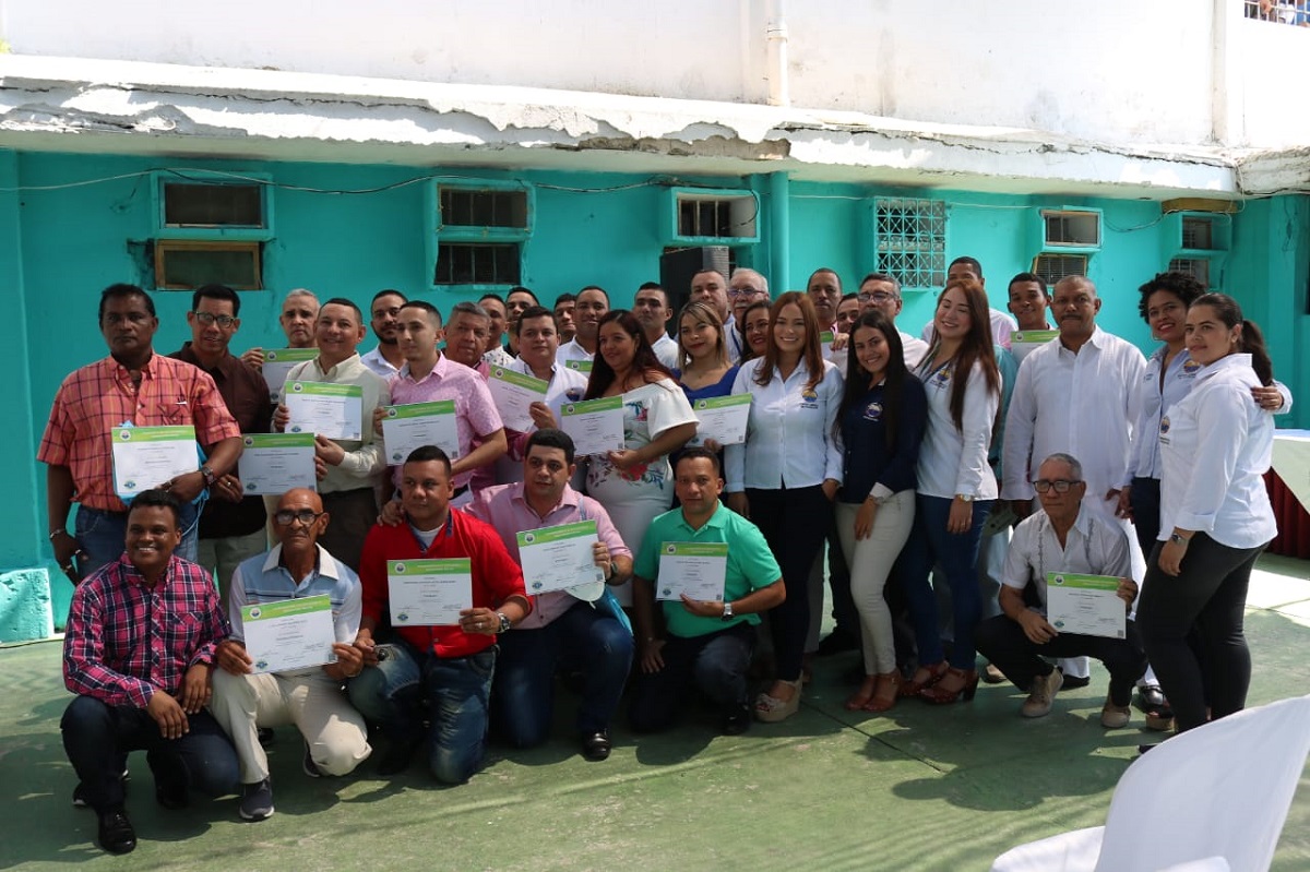 Por primera vez, internos y guardias de la Cárcel Distrital se certifican en diplomados ofrecidos por UNIMAGDALENA