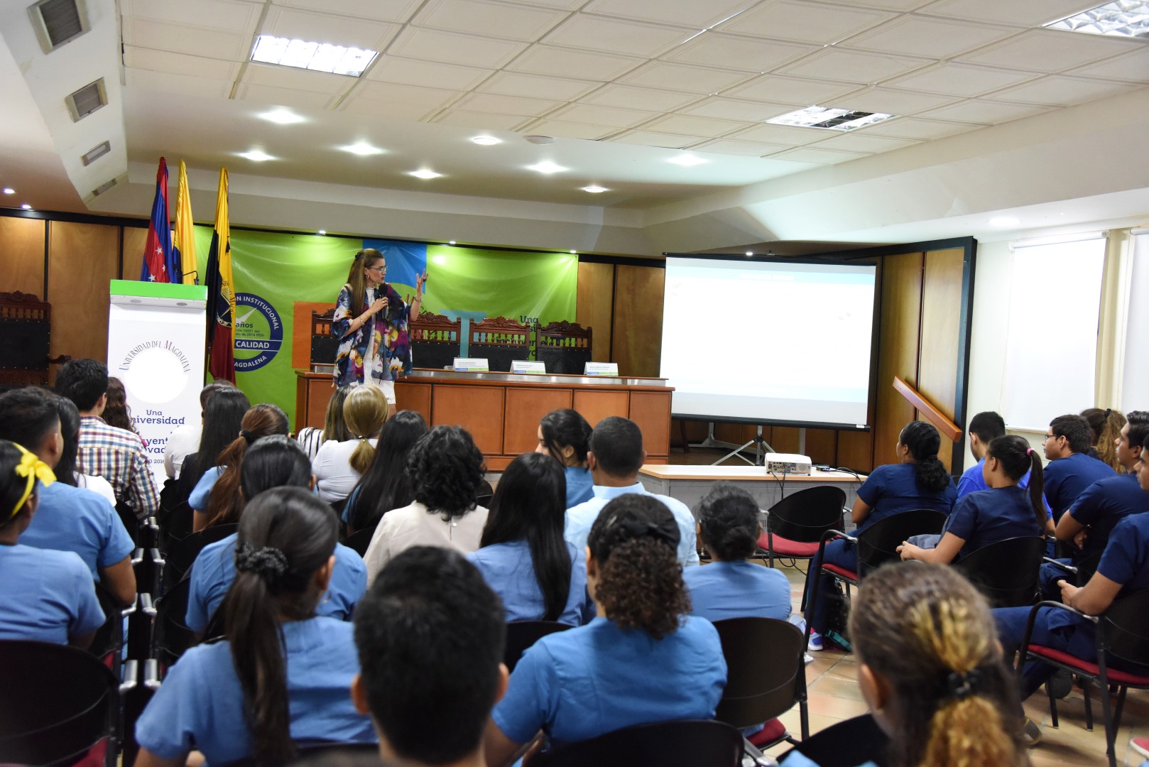 Asistentes a la Cátedra de la Academia Colombiana de Ciencias Exactas, Físicas y Naturales