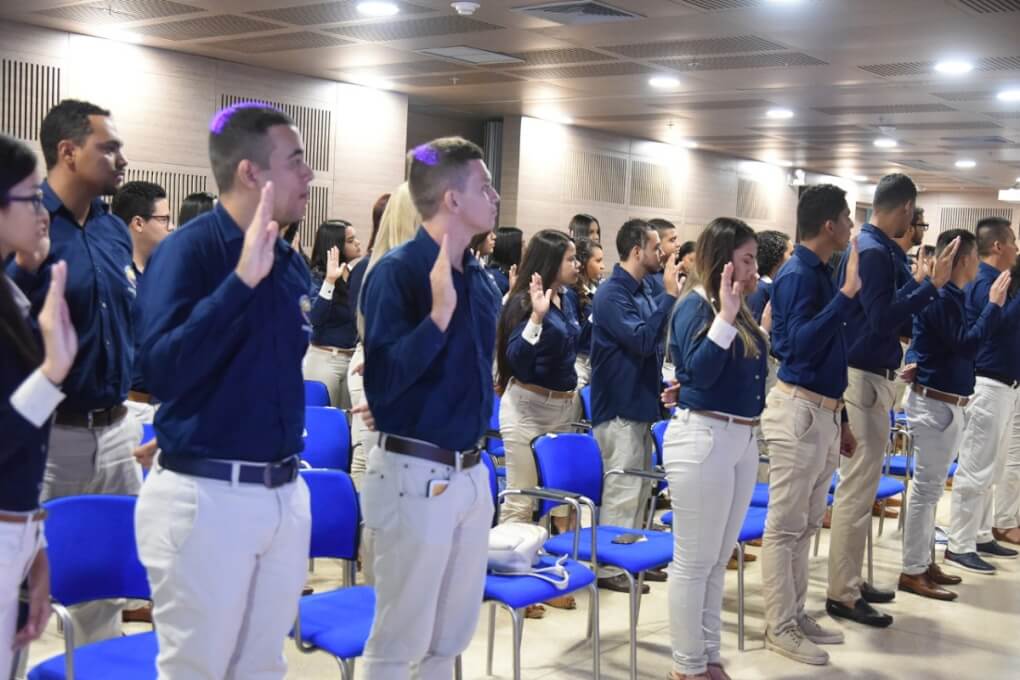 UNIMAGDALENA impuso Insignias a estudiantes del Programa de Psicología