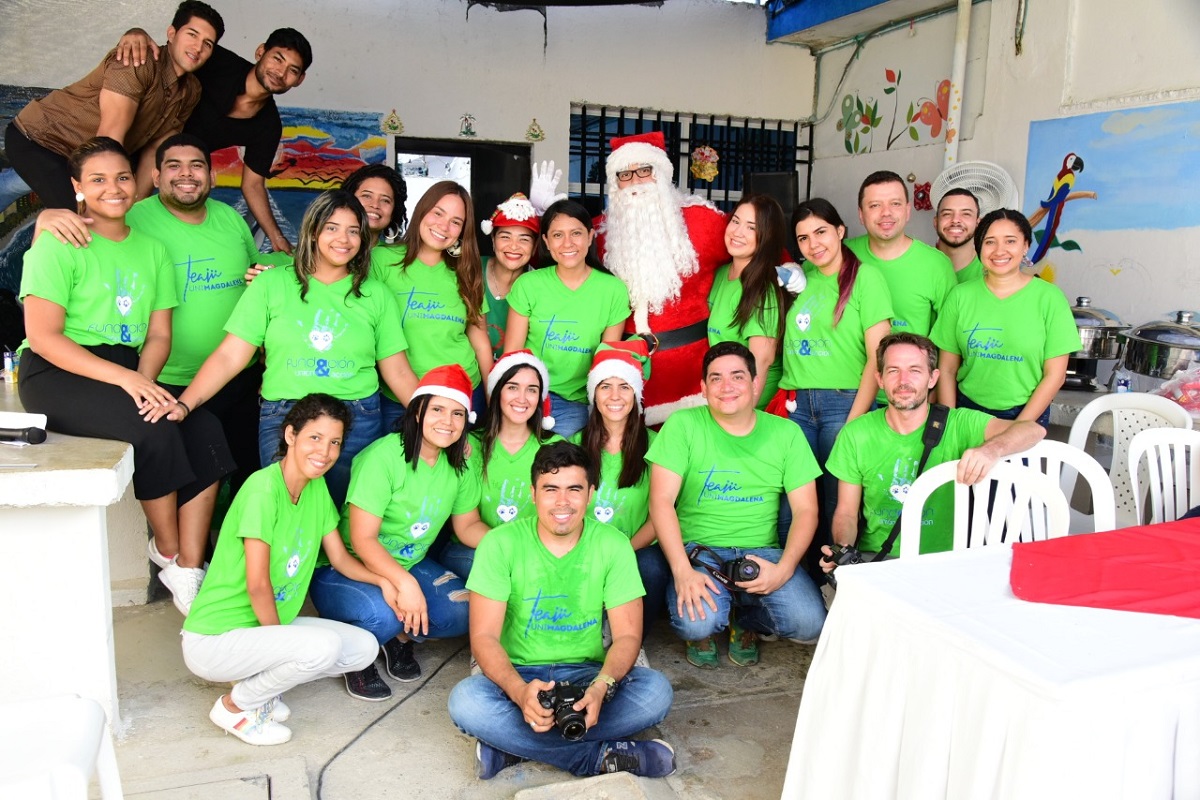UNIMAGDALENA alegró la navidad en la Cárcel Rodrigo de Bastidas
