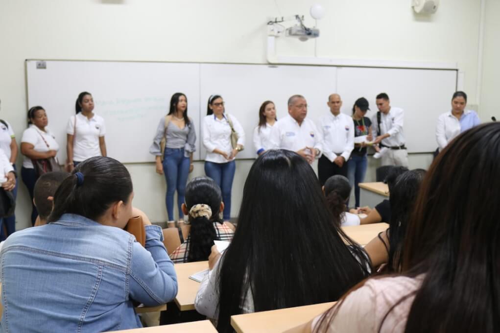 Estudiantes de la modalidad a distancia iniciaron clases en UNIMAGDALENA
