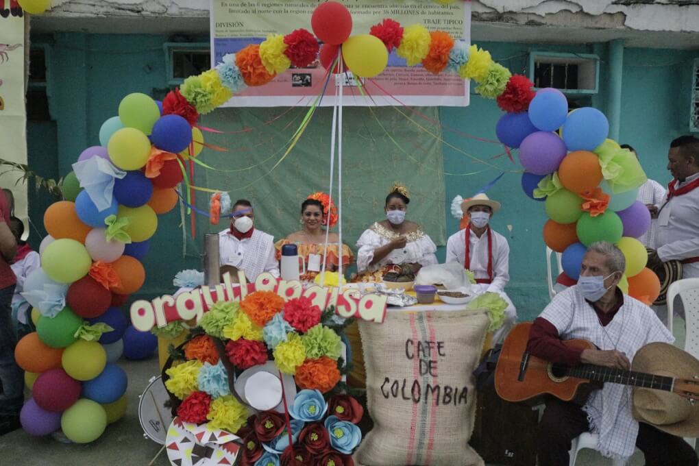 UNIMAGDALENA brinda cursos de formación a 143 internos y funcionarios de la cárcel Rodrigo de Bastidas