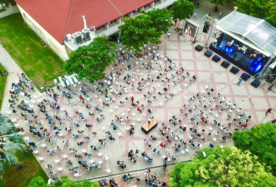 Estudiantes disfrutaron bienvenida estudiantil en el retorno a UNIMAGDALENA
