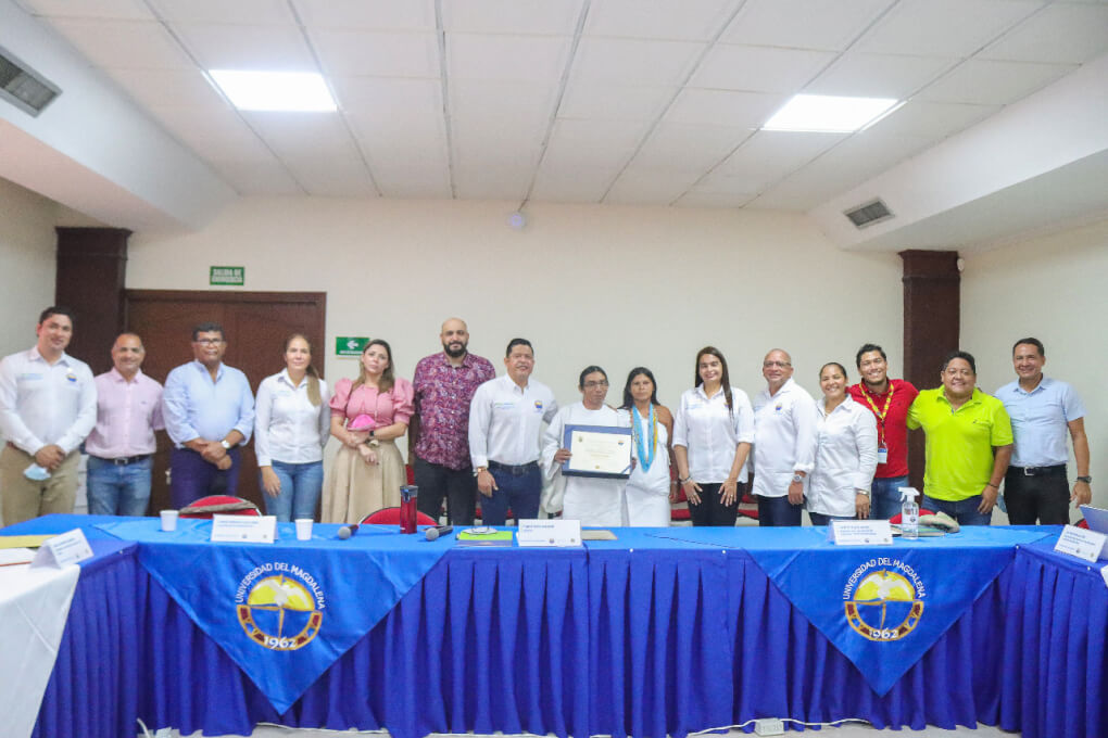 Indígena Kogui recibe beca de UNIMAGDALENA para Doctorado en Ciencias de la Educación