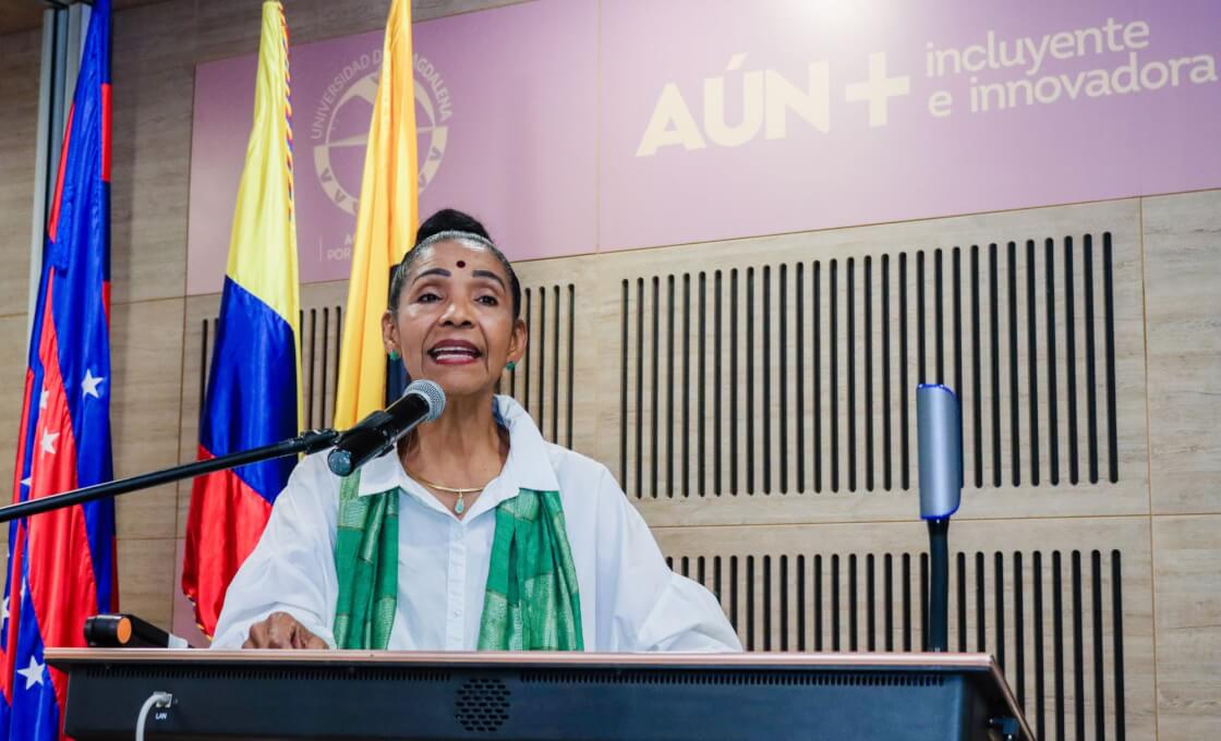 el foro contó con la visita de la doctora Jenny de la Torre, consejera de Derechos Humanos y Derecho Internacional Humanitario de la Presidencia de la República.