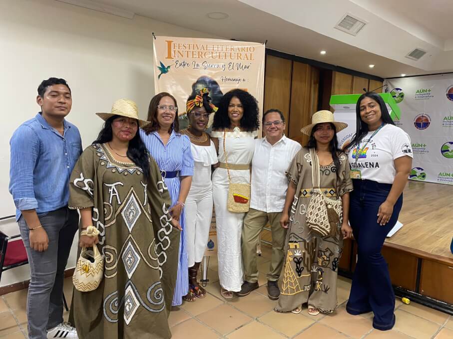 Las étnicas Wayuu, Arhuacos, Afrocolombianos, se hicieron presentes en el Primer Festival Literario Intercultural “Entre la Sierra y el Mar”