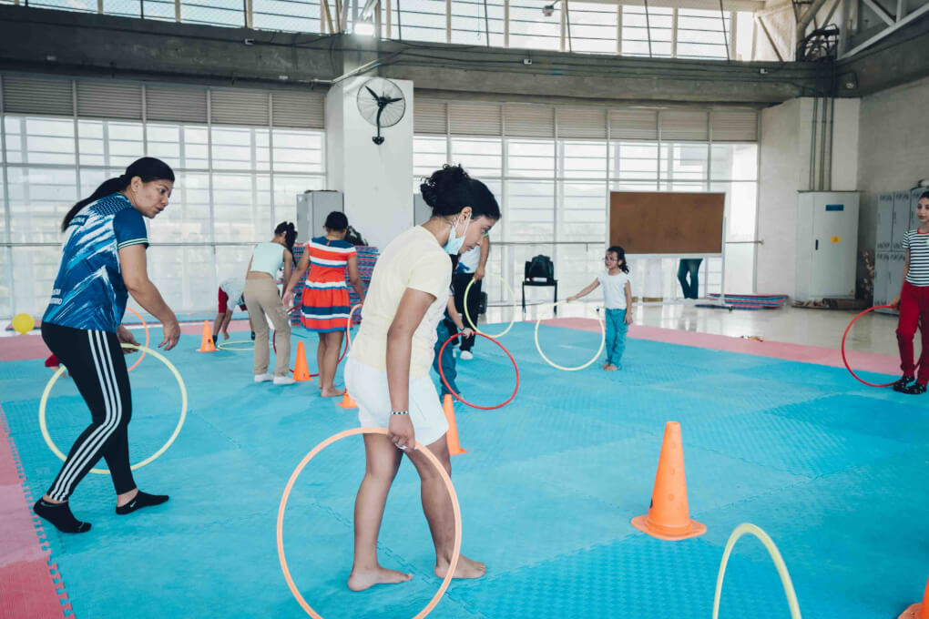 Los niños y niñas disfrutaron de distintas actividades en el campus universitario.