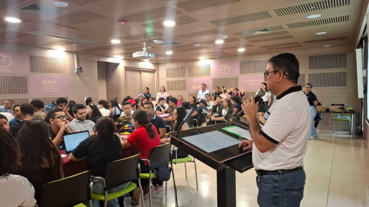 Fortalecimiento académico y participación estudiantil