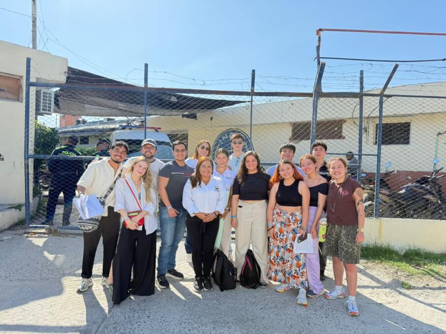 Uniendo saberes por la justicia