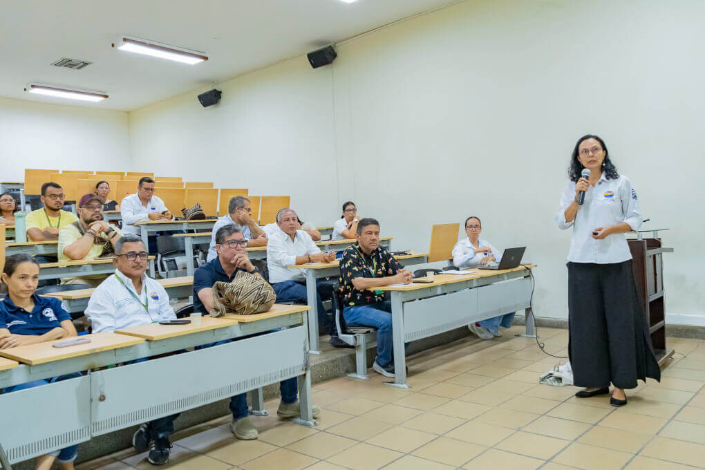 La Decana expuso las acciones y resultados alcanzados en esta vigencia, abordando los aspectos académicos, administrativos, investigativos y de articulación con el territorio, así como los compromisos establecidos para el 2026.