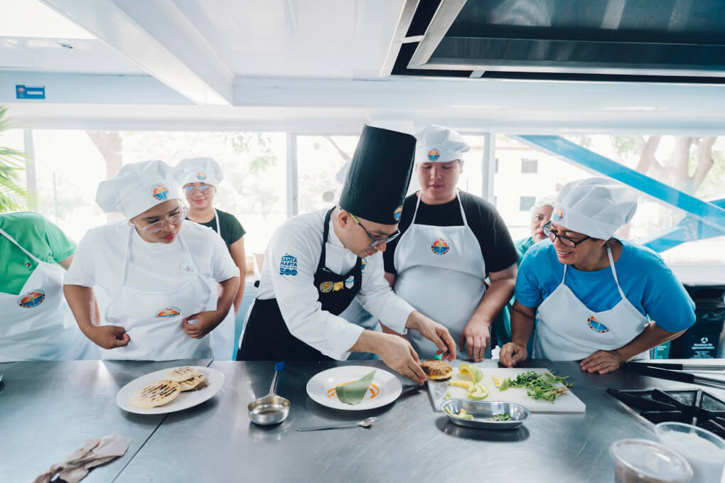 Cocina con identidad samaria: UNIMAGDALENA lidera Taller Cooking ‘Entre la Sierra y el Mar’