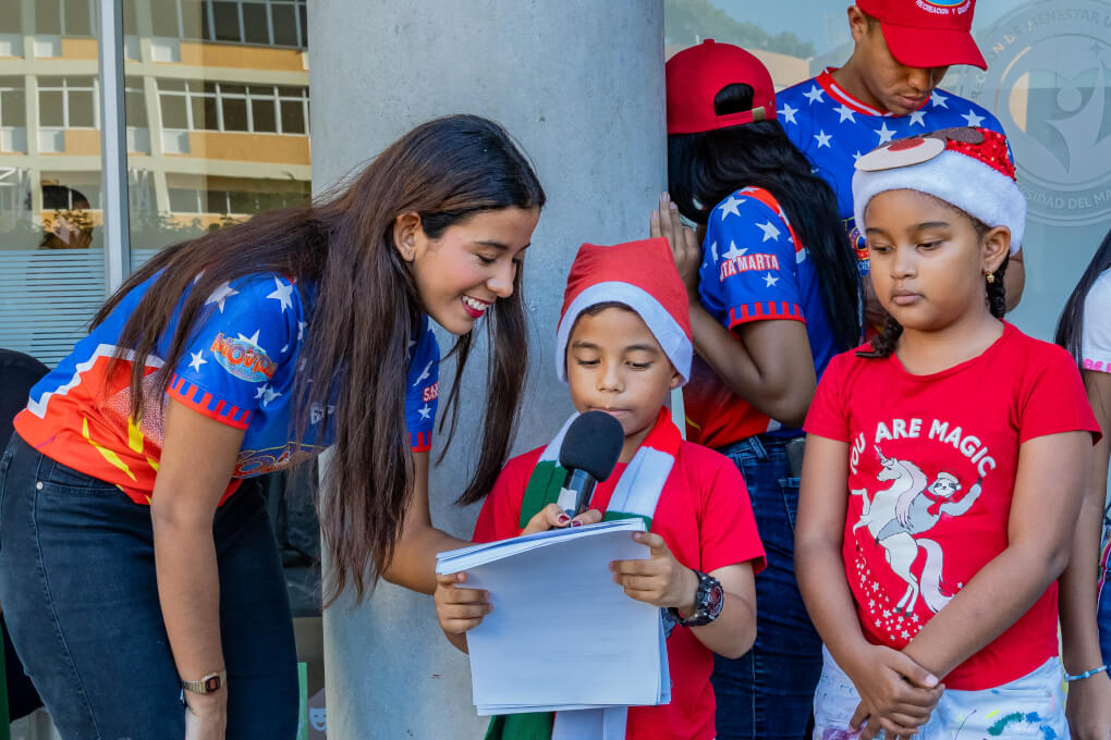 Los niños y niñas vivieron momentos de alegría en las novenas de la Alma Mater.