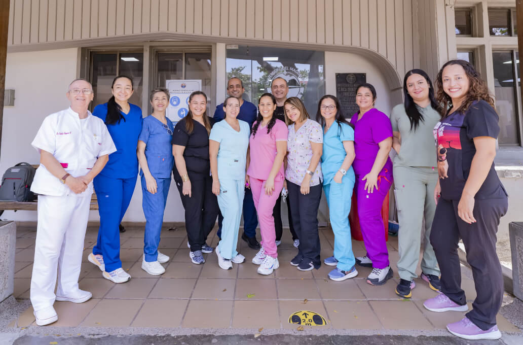 profesores de preclínica odontológica