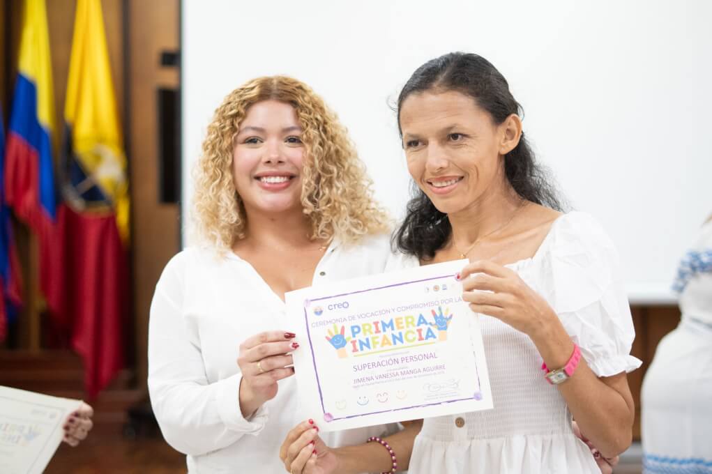 Reconocimiento Ceremonia Entrega de Insignias