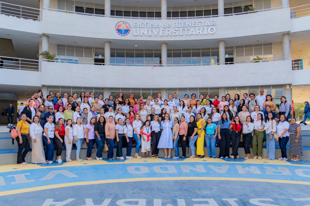 Estudiantes y docentes participan en Evento Interinstitucional.